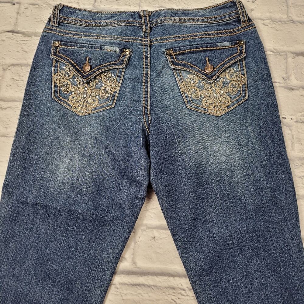 Nine West Bling Embroidered Rhinestone Studded Cropped Jeans size 6 Thick Stitch - Picture 7 of 15